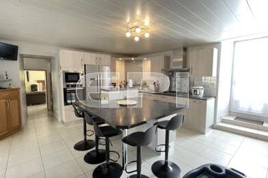 Maison 8 pièces 164000 €