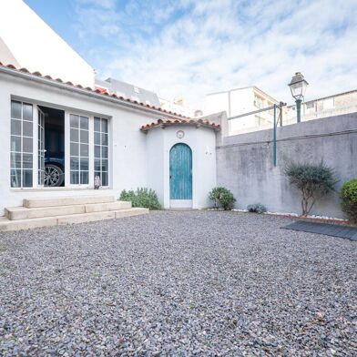 Maison 5 pièces 819000 €
