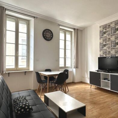 Appartement 2 pièces 530 €