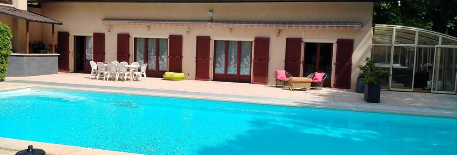 Maison 9 Pièces 313 m² à vendre à Monnetier-Mornex (74560)