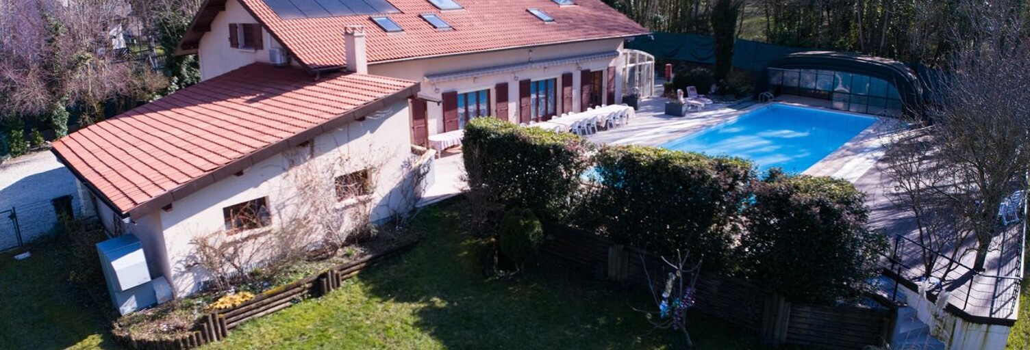 Maison 9 Pièces 313 m² à vendre à Monnetier-Mornex (74560)
