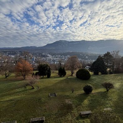 Appartement 4 pièces 349000 €