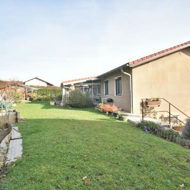 Maison 5 pièces 280000 €