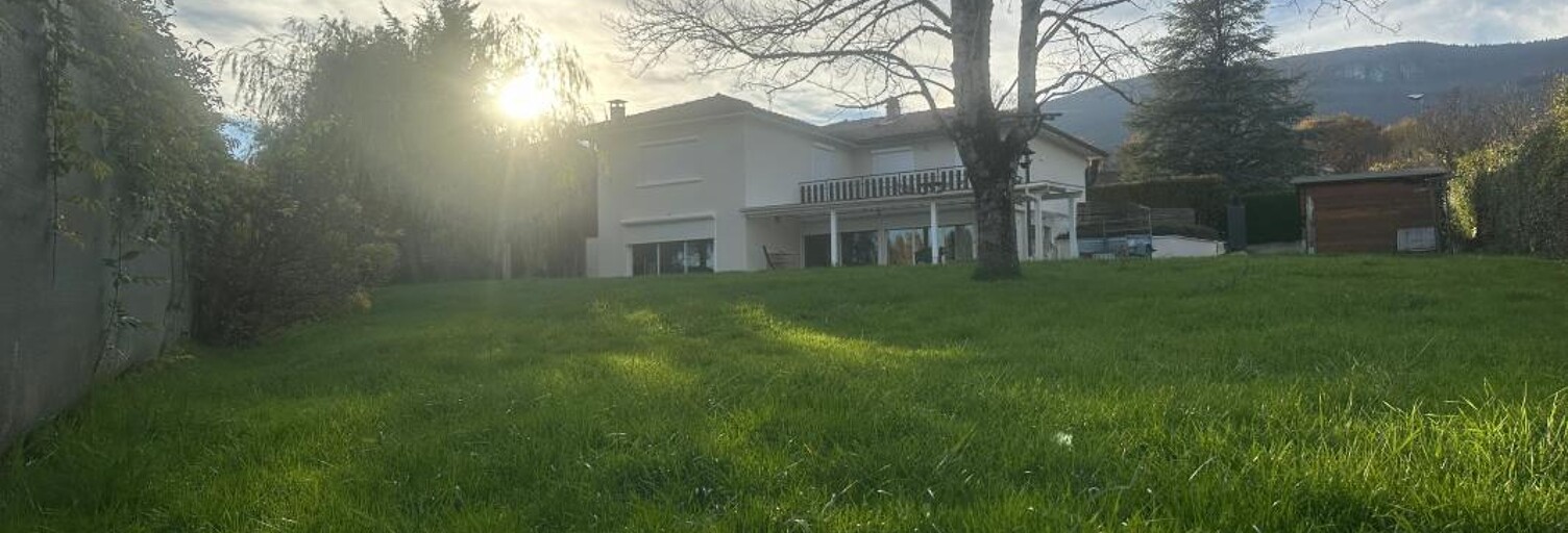 Maison 6 Pièces 240 m² à vendre à Injoux-Génissiat (01200)