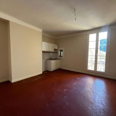 Appartement 2 pièces 485 €