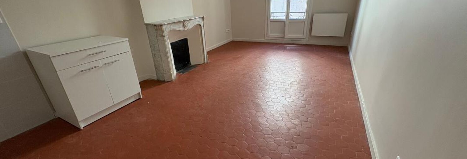 Appartement 1 Pièce 28 m² à louer à Riez (04500)