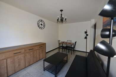 Appartement 2 pièces 740 €