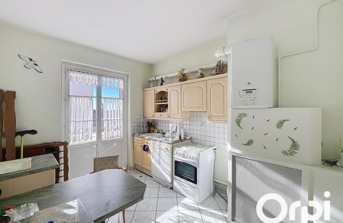 Appartement À Vendre à VICHY — photo 4