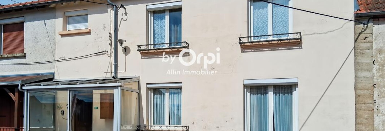 Maison 6 Pièces 107 m² à vendre à Commentry (03600)