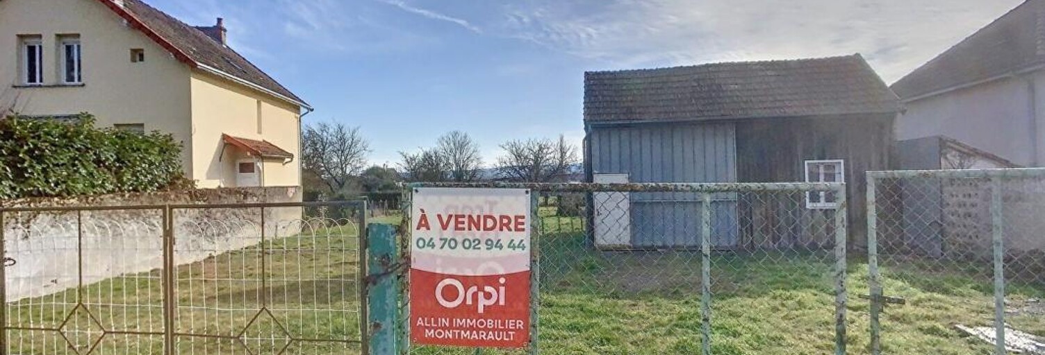 Terrain  1398 m² à vendre à Montmarault (03390)