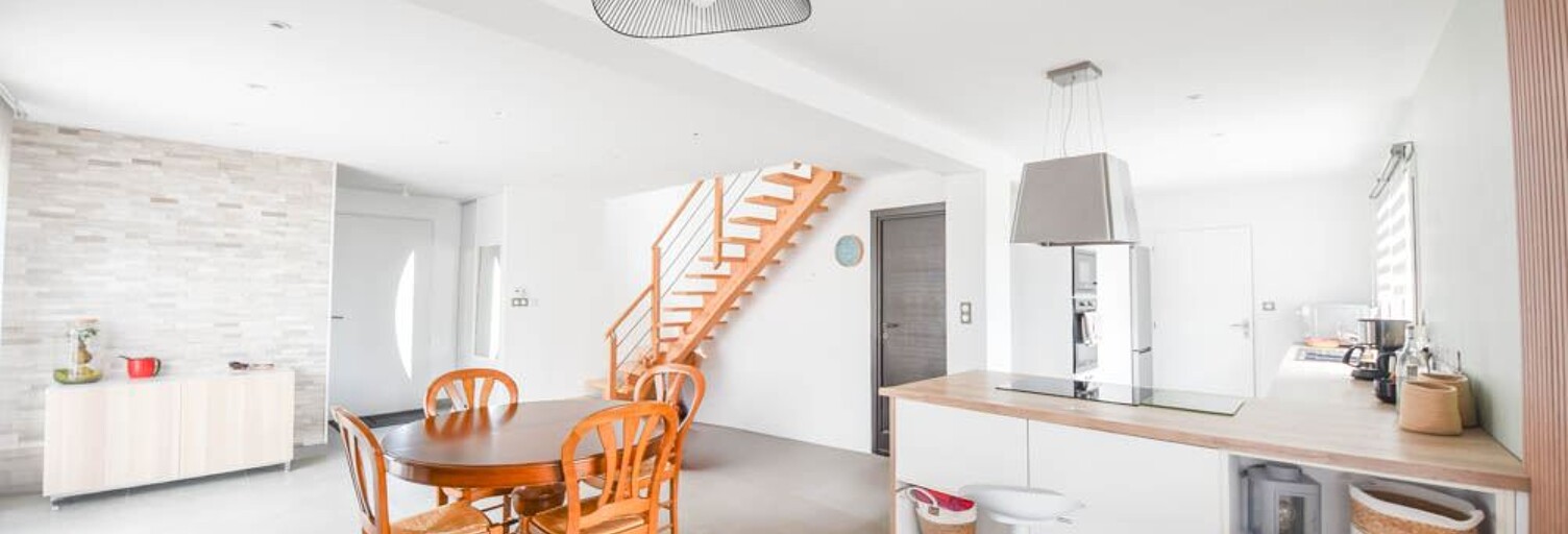 Maison 5 Pièces 118 m² à vendre à Plougonvelin (29217)