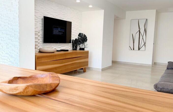 Cannes Bas Montfleury — 3 pièces 93 m², piscine, plein sud — photo 3
