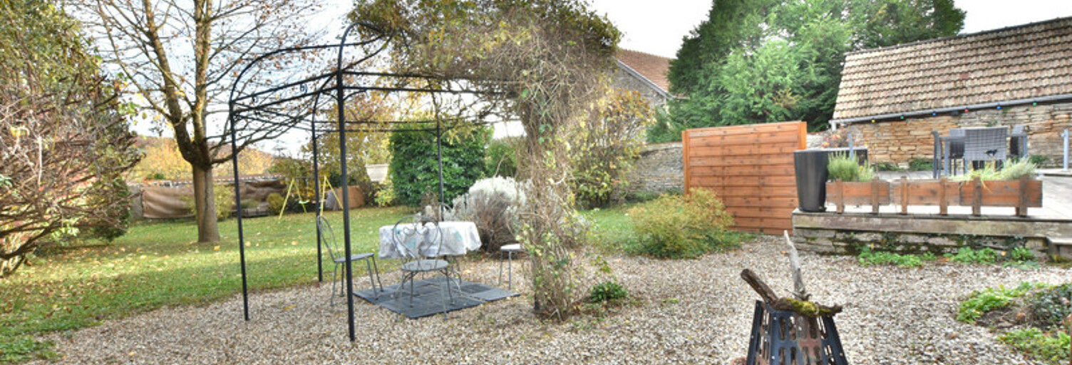 Maison 6 Pièces 102 m² à vendre à Chevannes (21220)