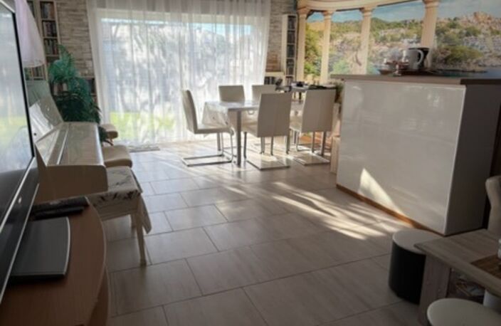 L'AIGUILLON SUR MER (85) PROCHE DU PLAN D'EAU VILLA ATYPIQUE BORD DE MER POSS 2 HABITATIONS AVEC JARDIN — photo 5