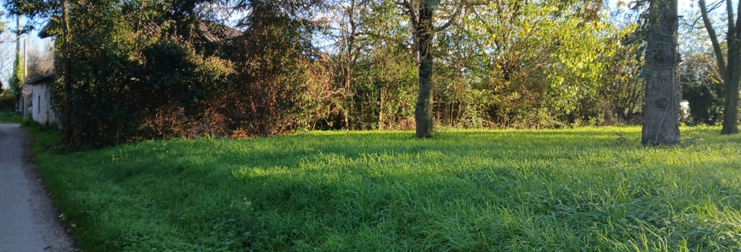 Terrain  676 m² à vendre à Thil (31530)