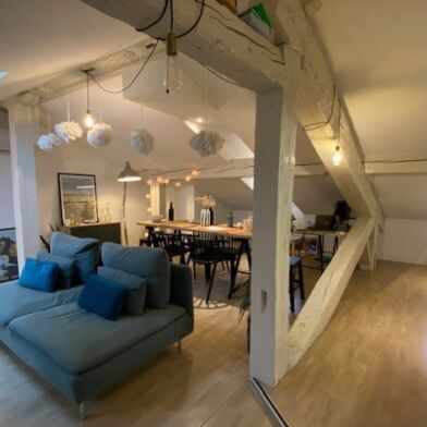 Appartement 3 pièces 1040 €