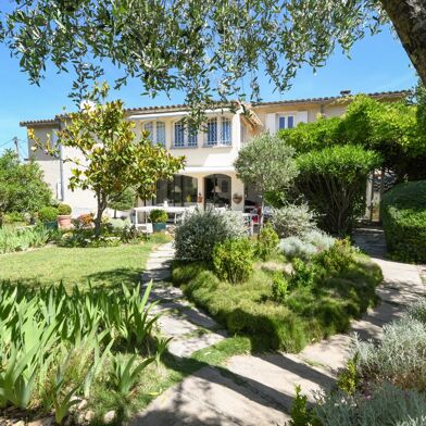 Maison 8 pièces 495000 €
