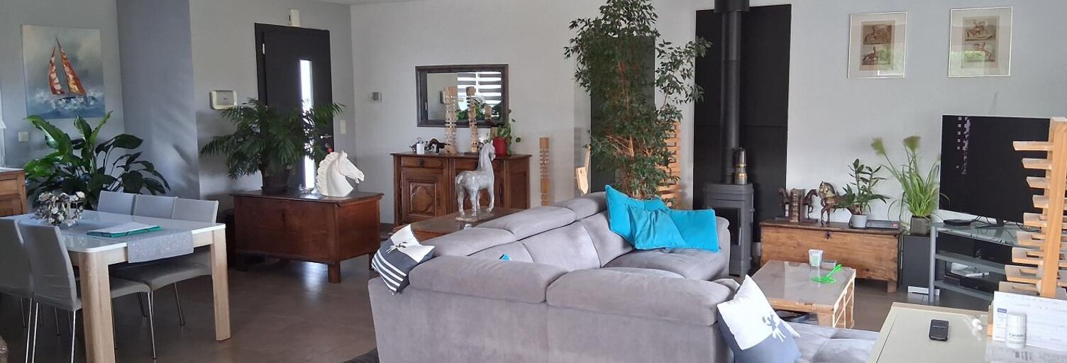 Maison 5 Pièces 152 m² à vendre à Pomarez (40360)