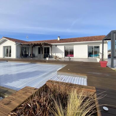 Maison 5 pièces 373000 €
