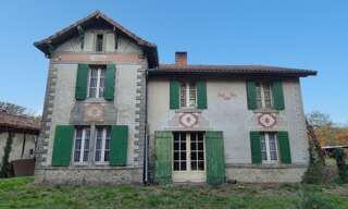 Maison 9 Pièces 223 m² à vendre à Sabres (40630)