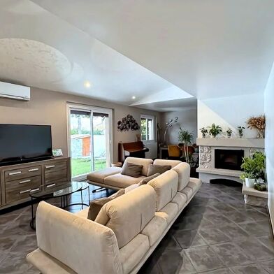 Maison 5 pièces 367500 €