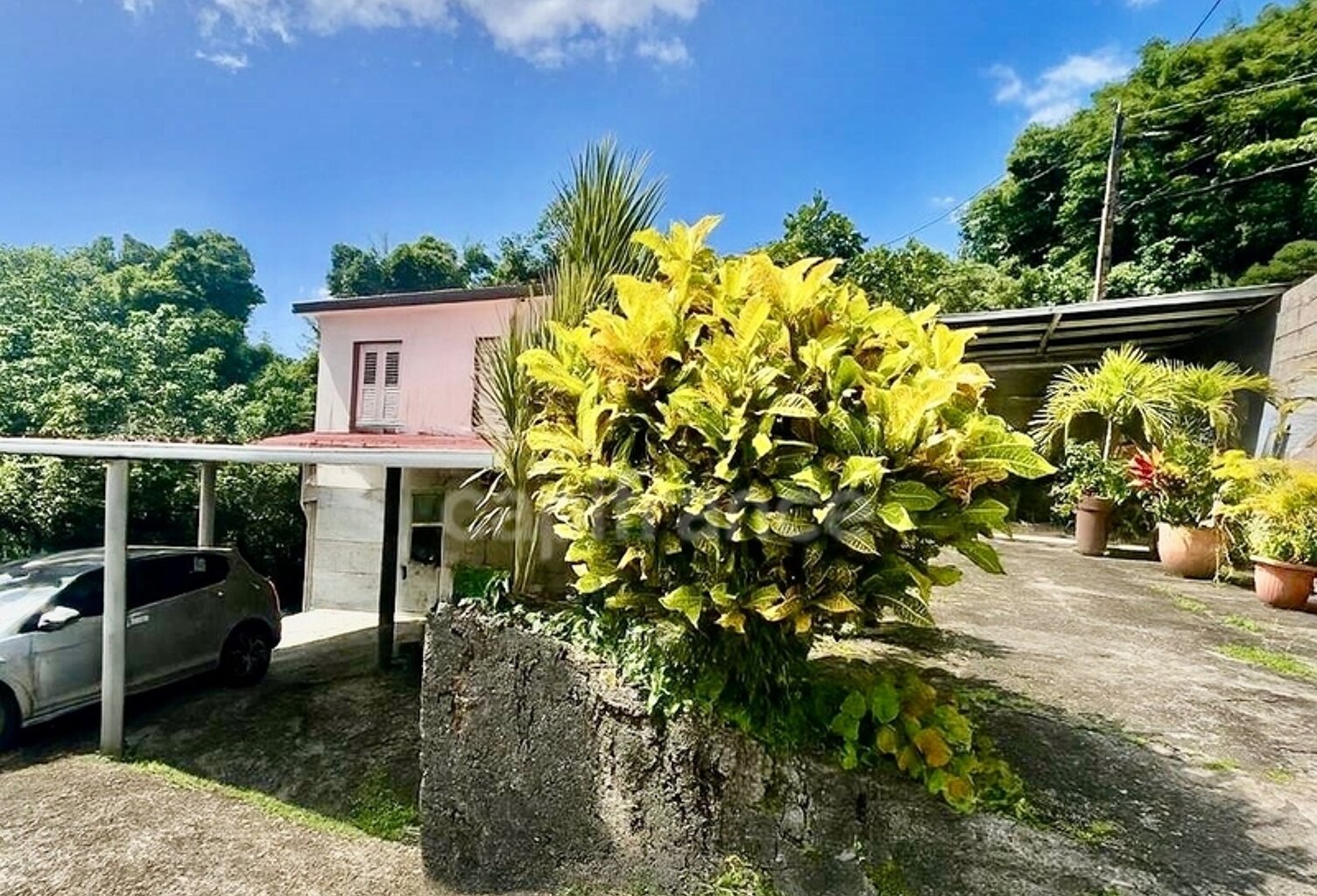 Ensemble immobilier à vendre au MORNE-VERT (972) — photo 1