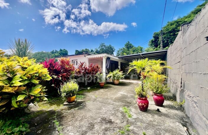 Ensemble immobilier à vendre au MORNE-VERT (972) — photo 2