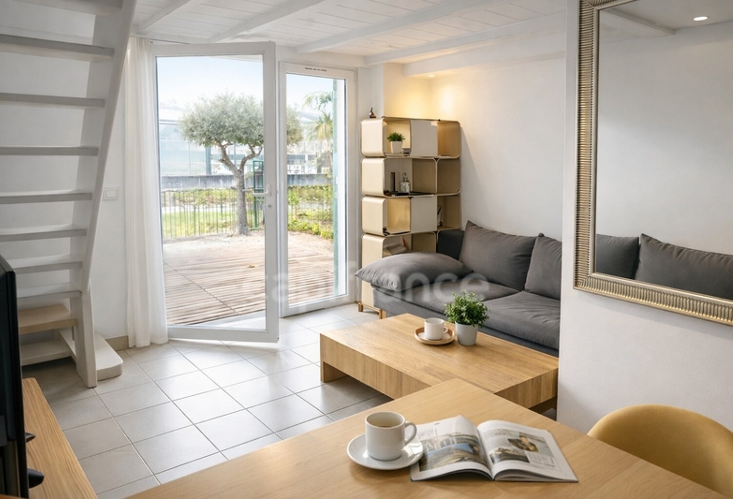 “Béziers – Duplex 2 chambres avec jardin privatif, terrasse 12 m² et accès 2 piscines dans résidence calme et sécurisée” — photo 1