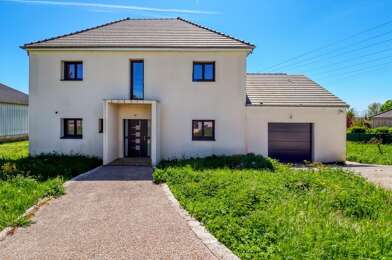 Maison 7 pièces 270000 €