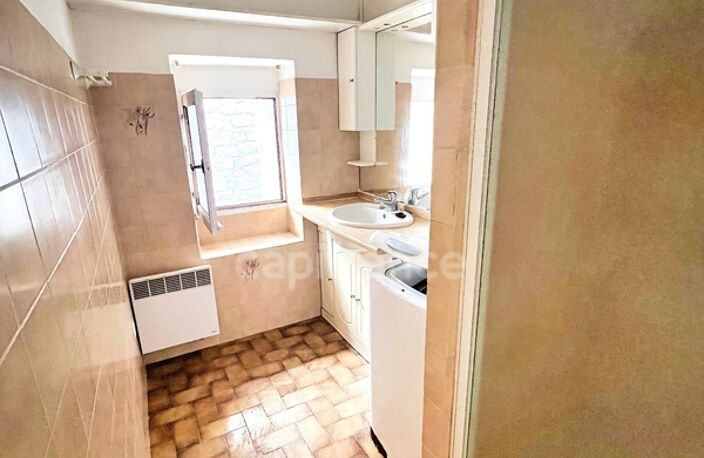 À vendre Maison de Village 3 pièces 2 chambres 46m2 CERESTE (04) — photo 3