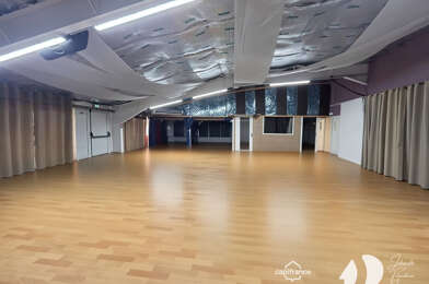 Commerce 1 pièces 2500 €