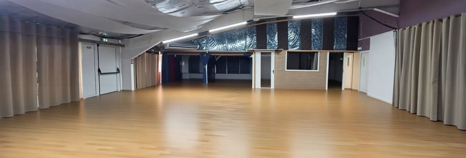 Commerce 1 Pièce 160 m² à louer à Baie-Mahault (97122)