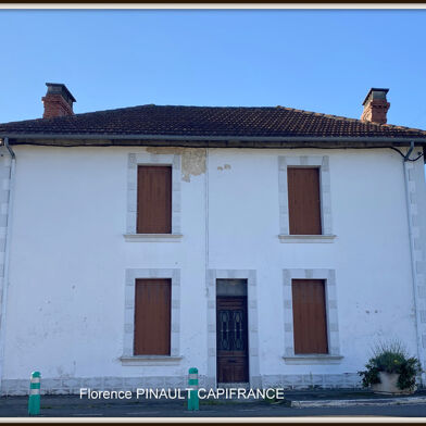 Maison 8 pièces 93240 €