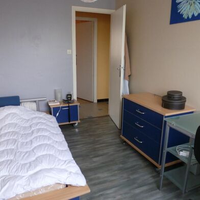 Appartement 1 pièces 320 €