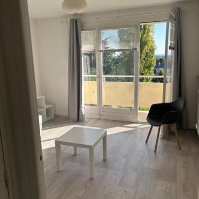 Appartement 1 pièces 560 €