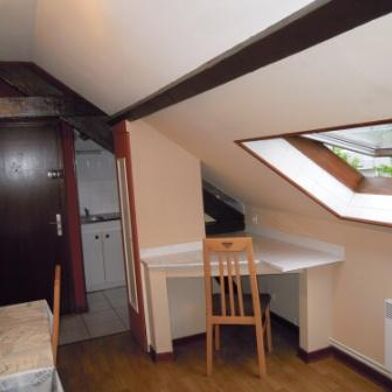 Appartement 1 pièces 345 €