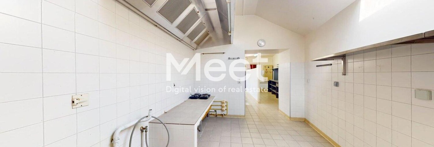 Commerce  790 m² à vendre à Diges (89240)