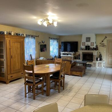 Maison 7 pièces 290000 €