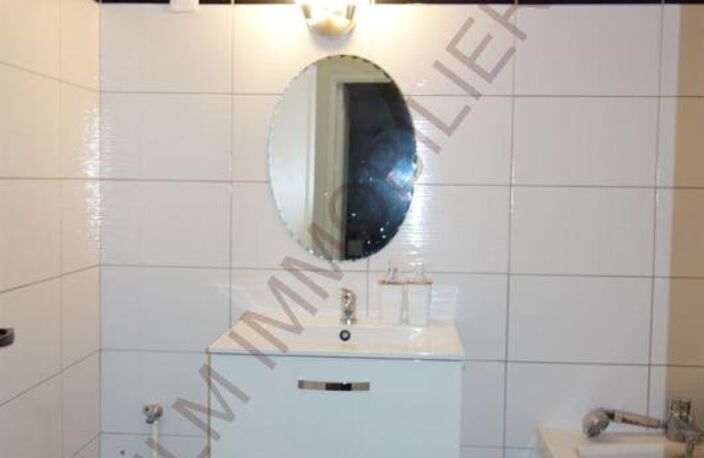 BEL APPARTEMENT T3 AUXERRE SECTEUR SAINT-SIMÉON — photo 4
