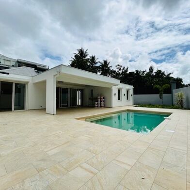 Maison 4 pièces 2850 €