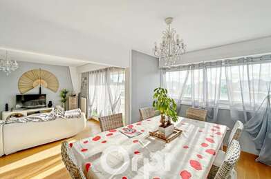 Appartement 3 pièces 194860 €