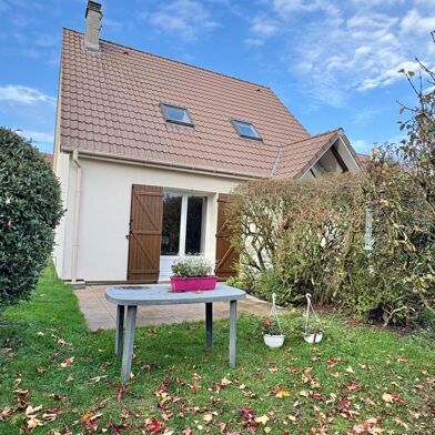 Maison 5 pièces 241500 €