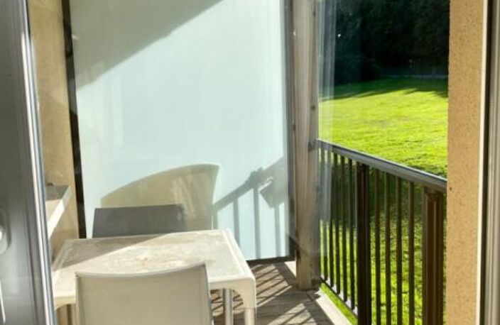 Appartement de type F2 Bis dans résidence avec piscine — photo 4