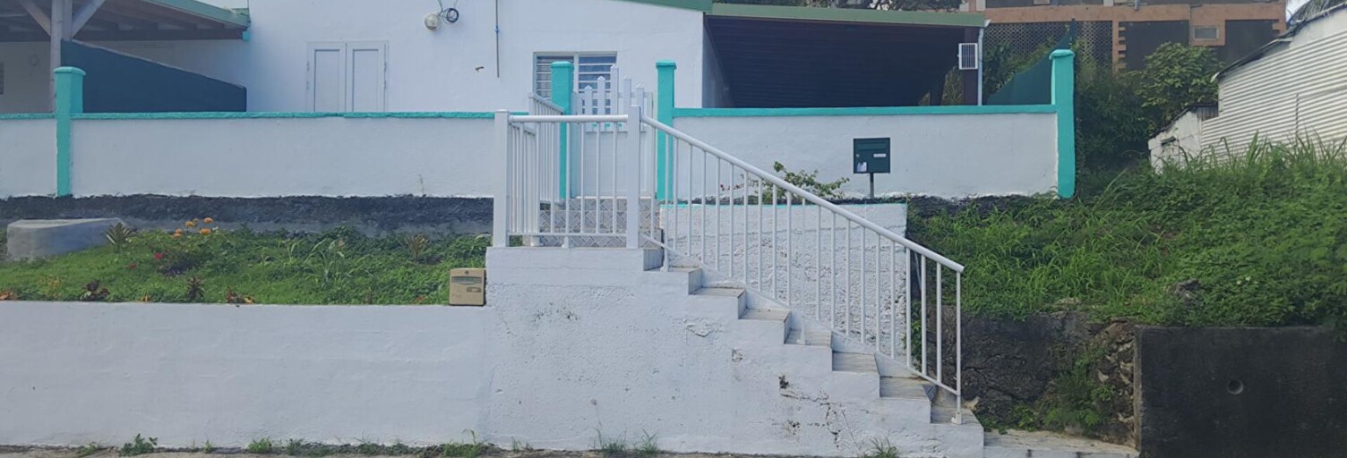 Maison 3 Pièces 48 m² à louer à Petit-Canal (97131)