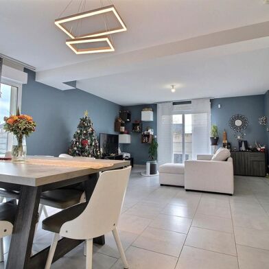 Maison 6 pièces 426350 €