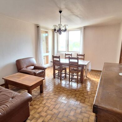 Appartement 4 pièces 157500 €