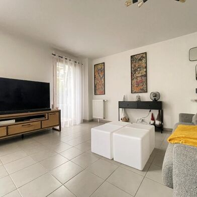 Appartement 5 pièces 365000 €
