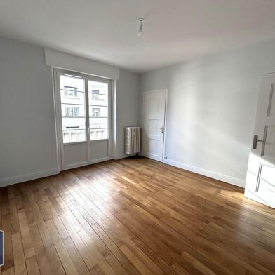 Appartement 2 pièces 717 €
