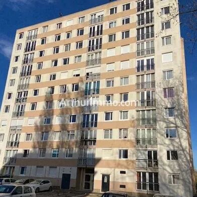 Appartement 4 pièces 92000 €