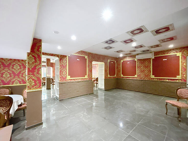NICE CENTRE LOCAL COMMERCIAL 263,92 m²  RESTAURATION AVEC EXTRACTION — photo 1